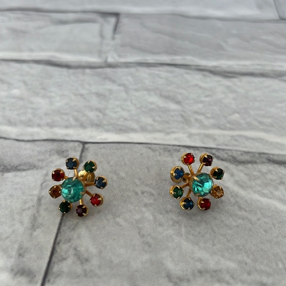 60’s screw back Coro multicolor rhinestones  earrings - Picture 1 of 6